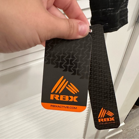 RBX Long Sleeve Heathered Tee NWT - Picture 3 of 7